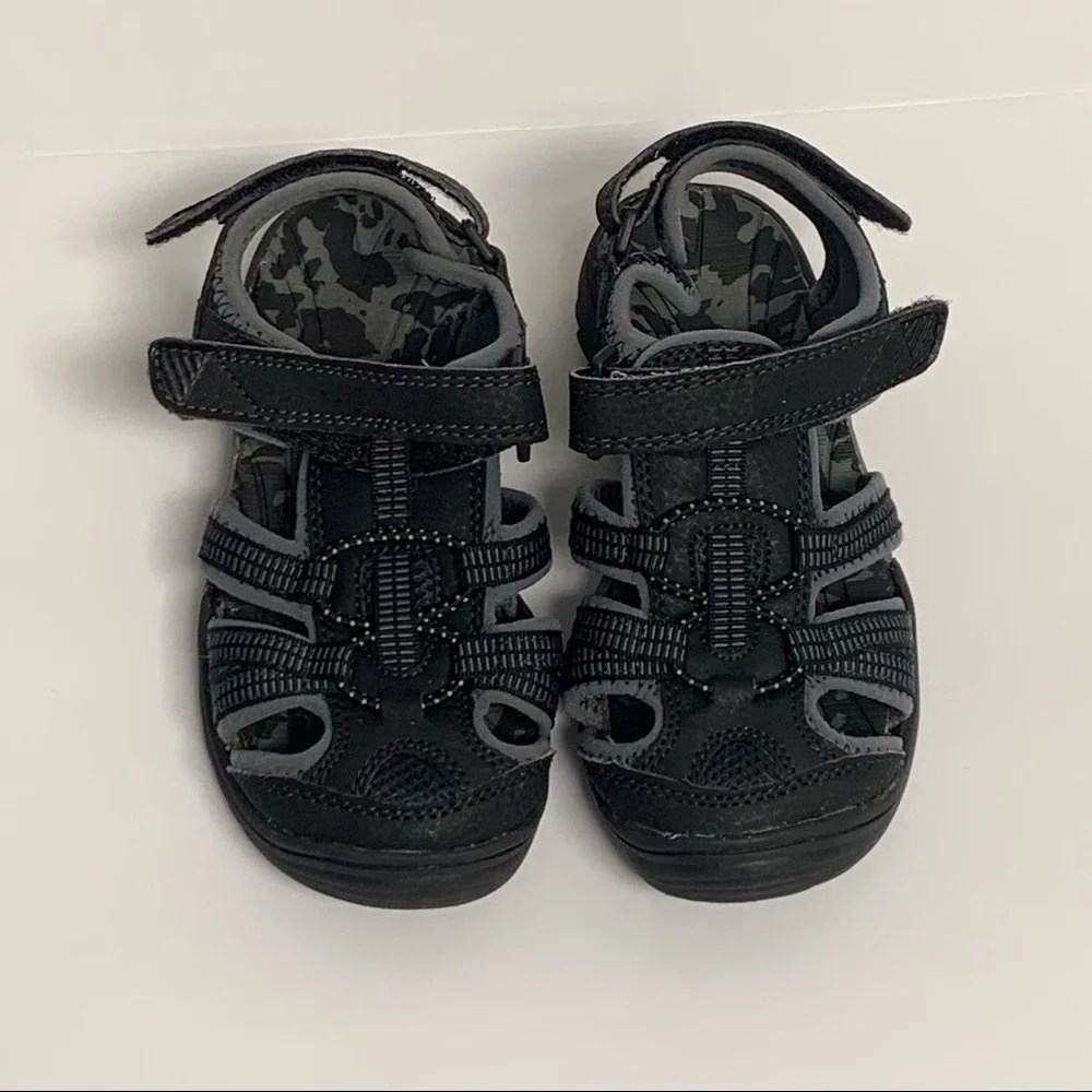 SONOMA Size Kids Boys 12  Gallop Black/Gray Flexible Fisherman Sandals